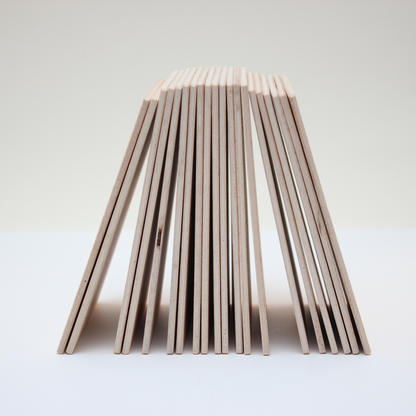 Holzpostkarte, Linoldruck, Love (14,7x10,5cm) - S'MADL MACHT'S